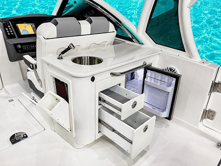 Катер Chaparral 310 OSX
